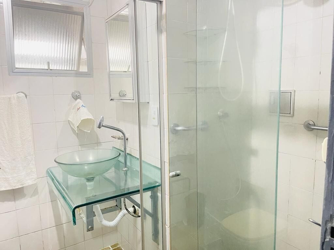 Bathroom, Apto 701 em Boa Viagem, Recife