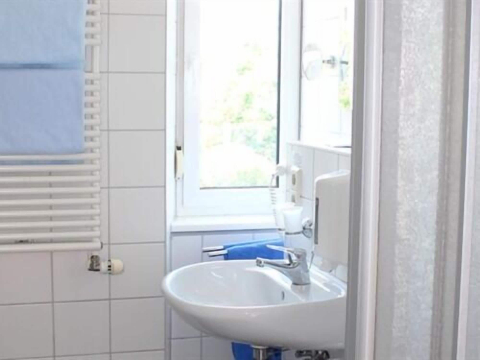 Bathroom 4, Hotel Ulmer Stuben, Ulm