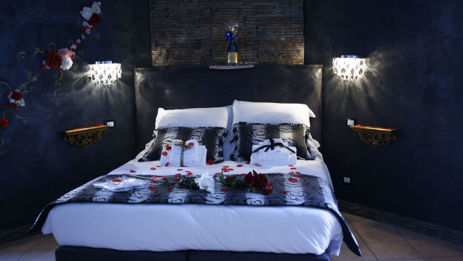 Bedroom 4, Crystal Rhome Guest House, Roma