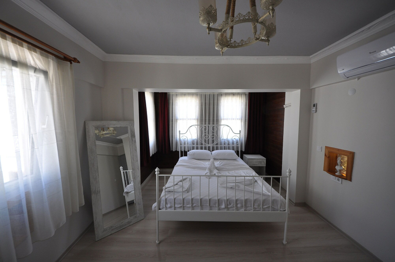 Bedroom 5, Queen Bee Hotel, Selçuk