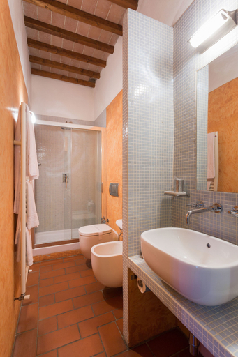 Bathroom 5, Hotel Le Capanne, Arezzo
