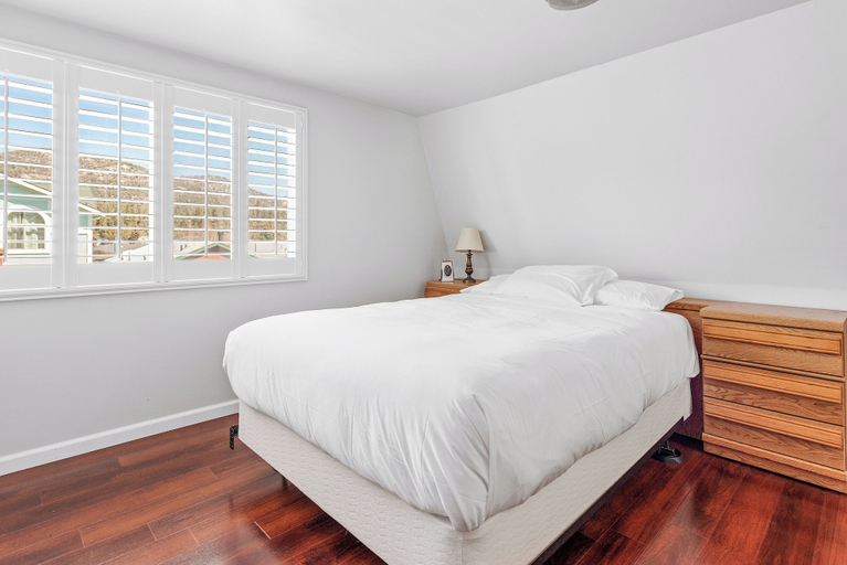 Bedroom 5, The Rock House, San Bernardino