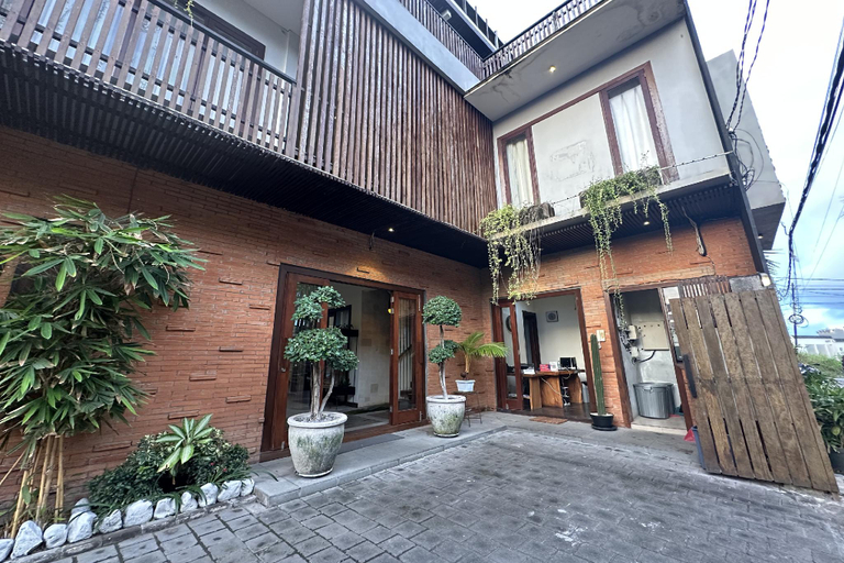 Exterior view 4, The Paving Villa, Badung