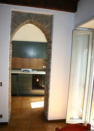 Others 5, Residence Pila, Como