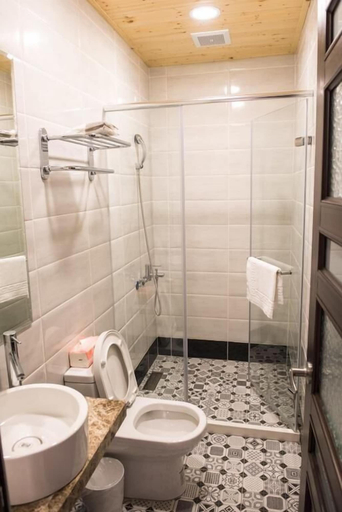 Bathroom 3, Travel Mind, Hualien