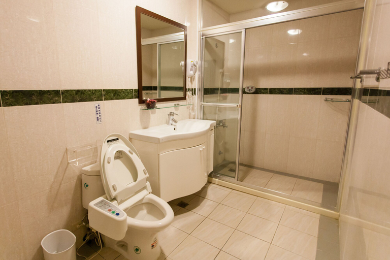 Bathroom 4, Eureka Fucheng Guesthouse, Tainan