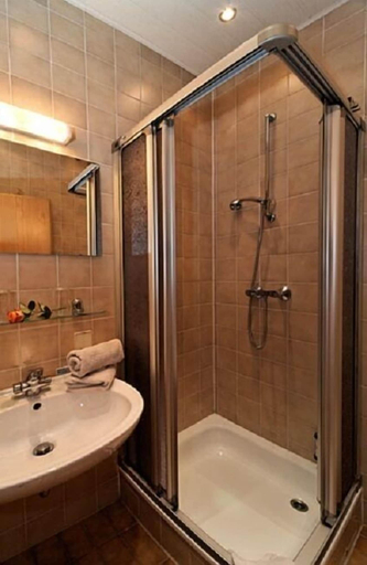 Bathroom, Gasthof-Pension Kerber, Passau