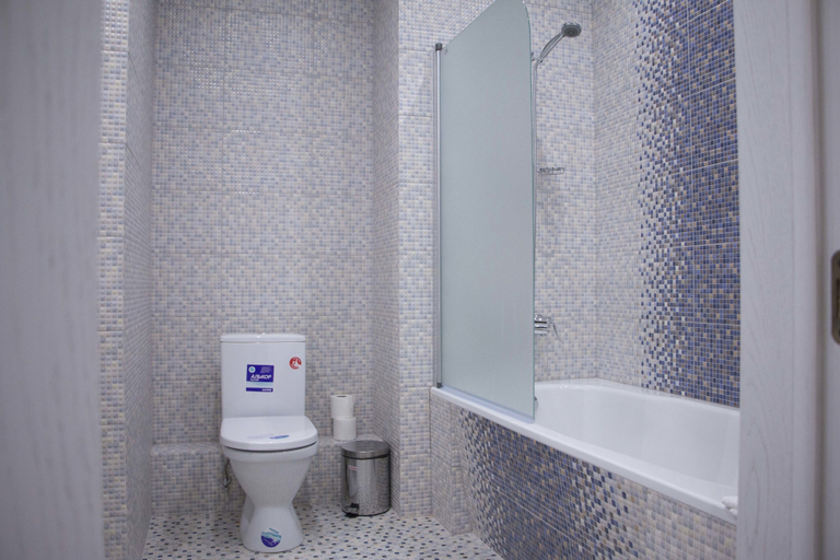 Bathroom 4, Hanoi-Moscow Aparthotel, North-Eastern