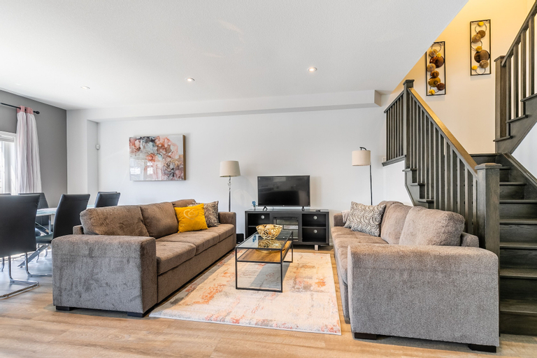 Others 4, GLOBALSTAY. Modern Lake Ontario Townhomes, Hamilton