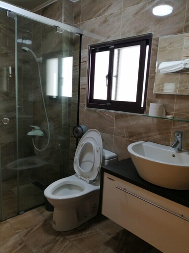 Bathroom 3, captain3, Penghu