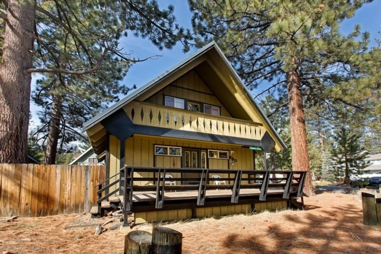 890 Candlewood Drive, El Dorado