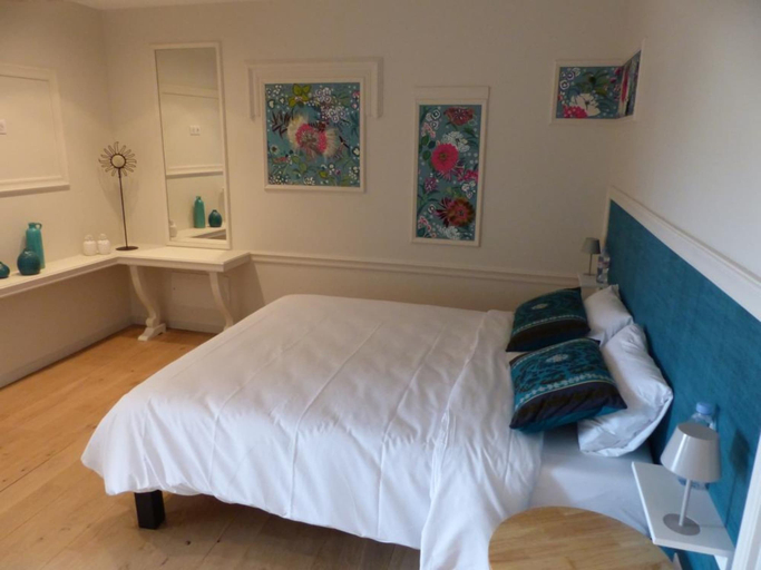 Bedroom 3, La Ferme du Château, Marne