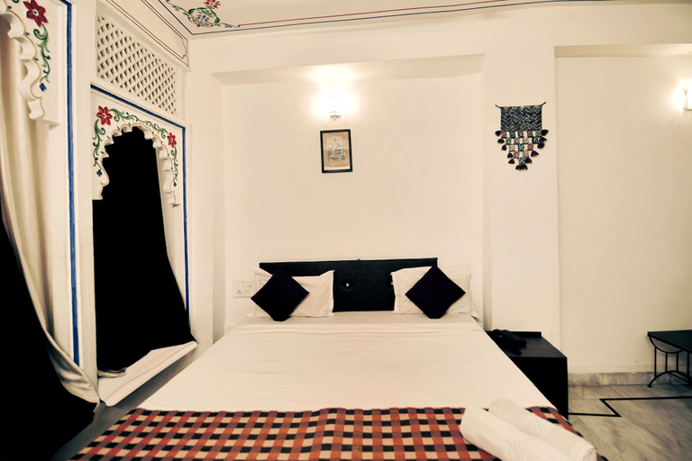 Bedroom 3, The Lake View Hotel – On Lake Pichola, Udaipur