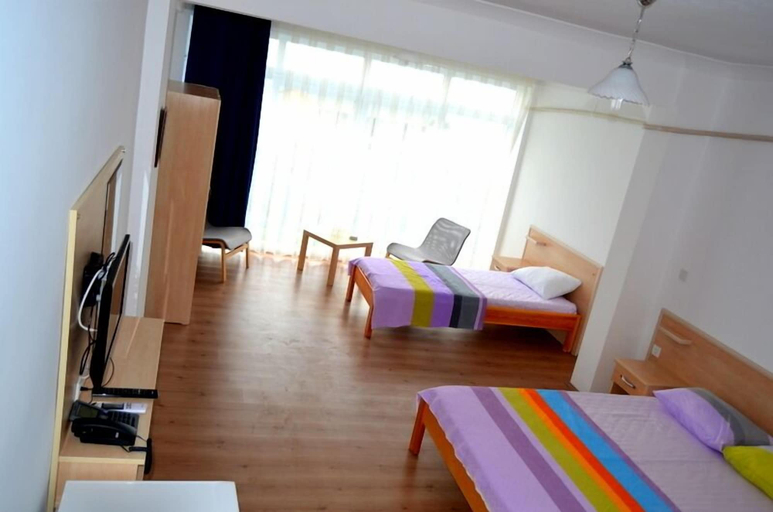 Bedroom 4, Marmada Otel, Marmara