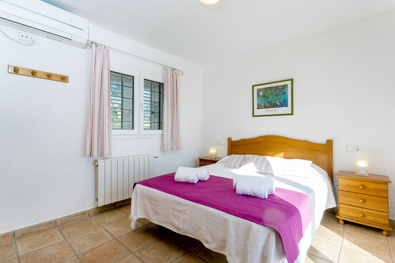 Bedroom 2, Villa Vista, Baleares