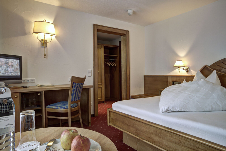 Bedroom 3, Hotel Gemma, Bregenz