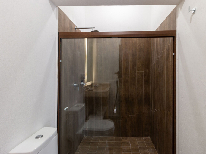 Bathroom 4, Fraga Hotel Boutique, Irapuato