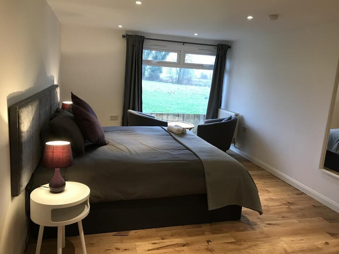 Bedroom 2, TOR Rooms, Kent