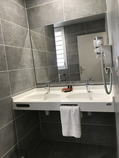 Bathroom 5, Diamant les Bains Résidence Hôtelière, Le Diamant