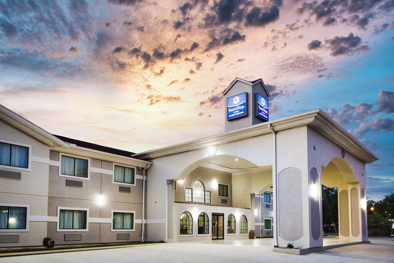 Exterior & Views 1, SureStay Studio by Best Western Conroe Downtown, Montgomery