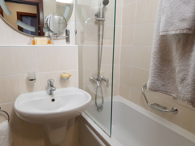 Bathroom 5, Hotel Kazakhstan, Almaty