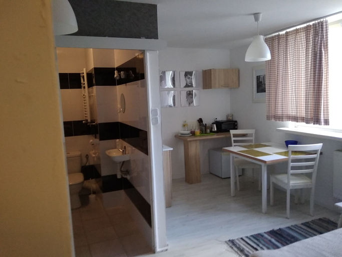 Others 5, Apartament Jasny Noclegi Płock, Płock City