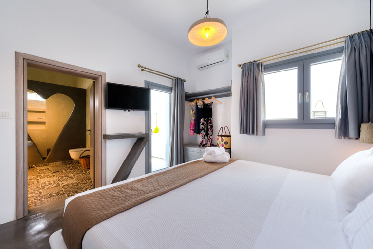 Bedroom 5, Pasithea Luxury Suites, South Aegean