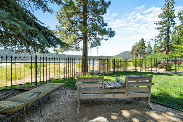 Others 5, Stillwater Cove Lakefront, San Bernardino