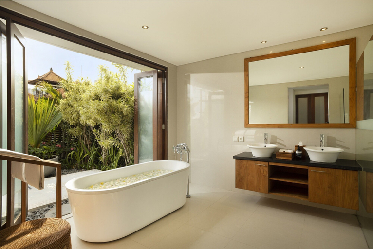 Bathroom 4