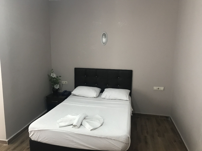 Bedroom 4, Anatolia Hotel, Akköy