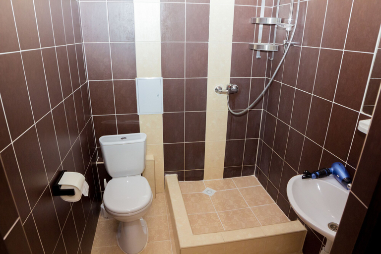 Bathroom 4, Dolche Vita, Gelendzhik gorsovet