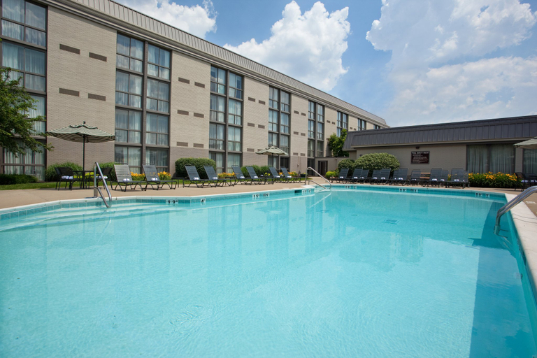 Sport & Beauty 4, Holiday Inn CINCINNATI-RIVERFRONT by IHG, Kenton