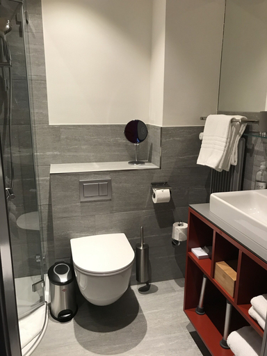 Bathroom 4, Hotel Bodenhaus, Hinterrhein