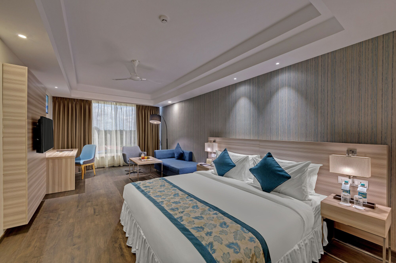 Bedroom 4, The Fern Residency Hubballi, Series by Marriott, Dharwad