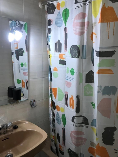 Bathroom 4, Descubre Bilbao desde el Corazón, Vizcaya