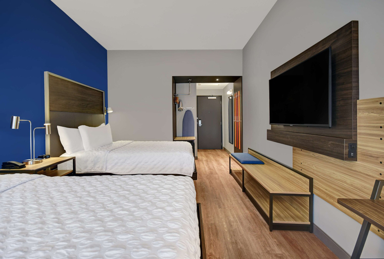 Bedroom 3, Tru by Hilton Troy Detroit, Oakland