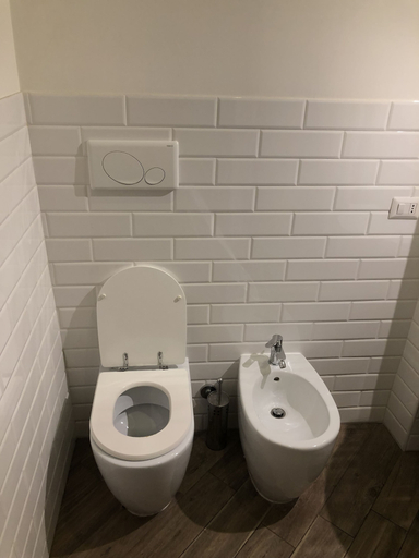 Bathroom 5, Rent Rooms Colosseum, Rome