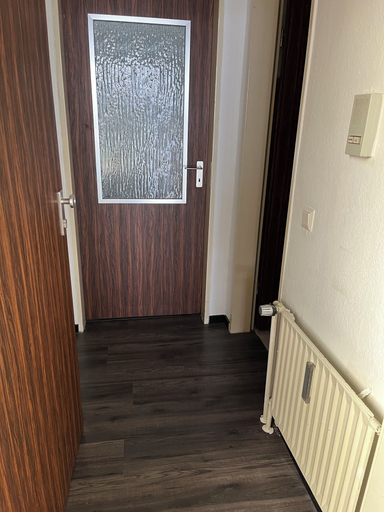 Others 5, Apartment 1880, Unna