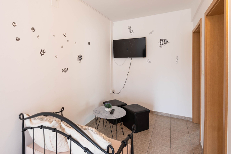 Others 5, Apartments Mare, Orebić