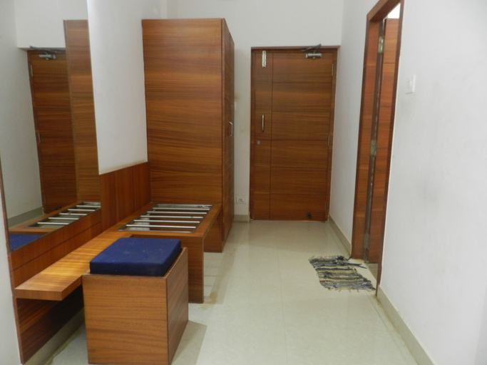 Bedroom 3, Park Hotel and Resort, Bangalore