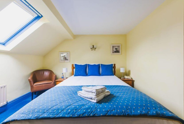 Bedroom 3, The Old Bakery Hotel, Warwickshire