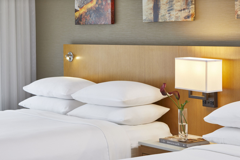 Bedroom 3, Renaissance Chicago Glenview Suites Hotel, Cook