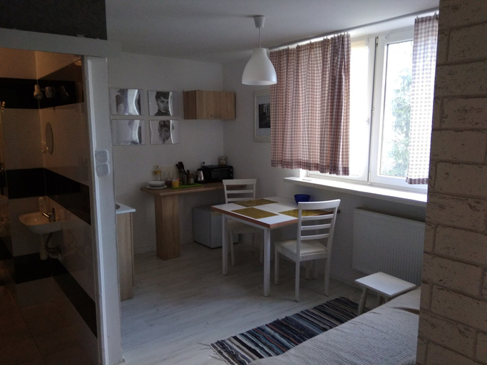 Others 3, Apartament Jasny Noclegi Płock, Płock City