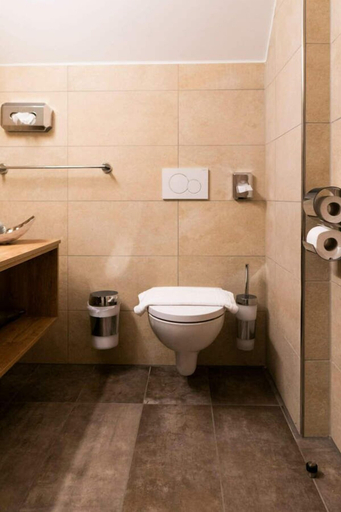 Bathroom 5, Rossano Hotel & Ristorante, Ansbach