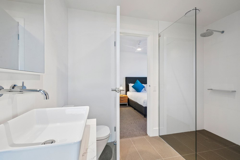 Bathroom 4, Anchorage Apartments Hampton, Melbourne