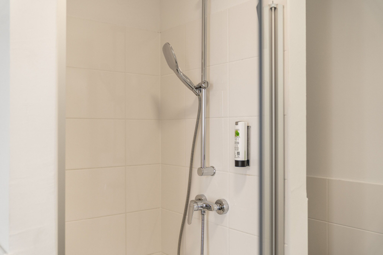 Bathroom 2, APSTAY Apartments, Graz