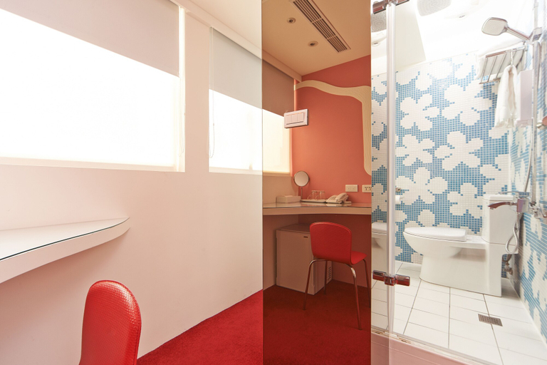 Others 5, Forever Inn, Taipei City