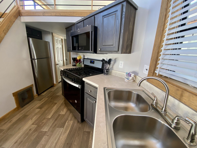 Others 5, The Lodges of Oak Creek, Routt