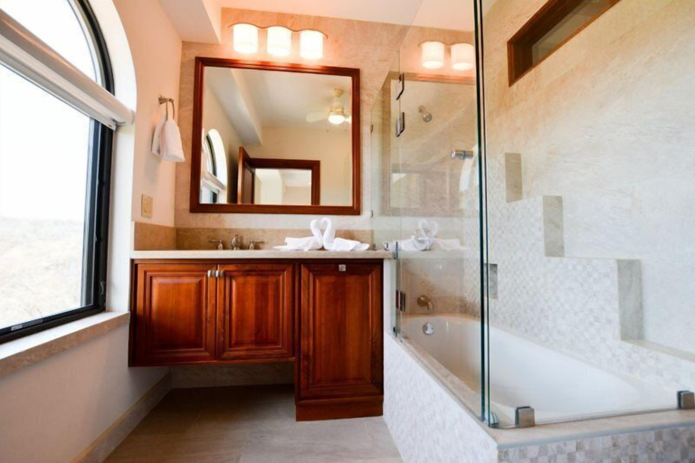Bathroom 3, Jaguar Village B-3, Carrillo