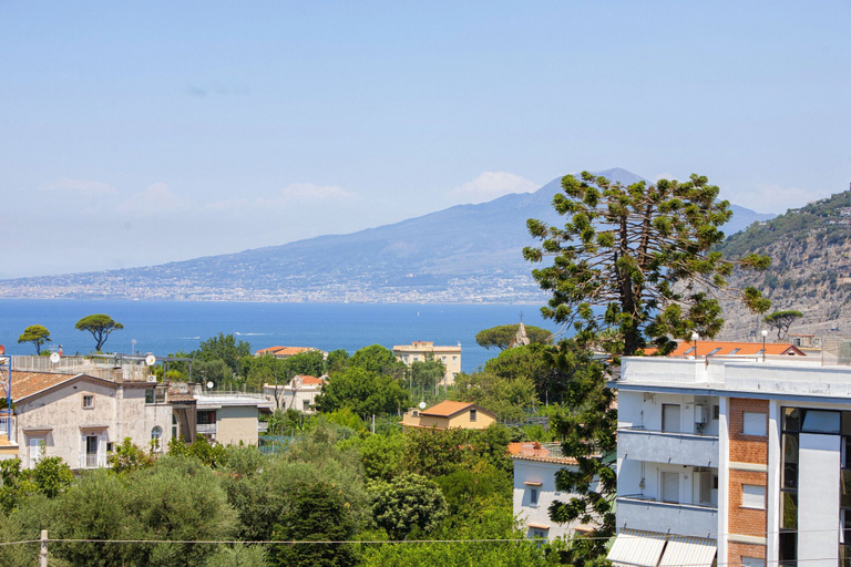 Exterior & Views, Alpa Suite, Napoli